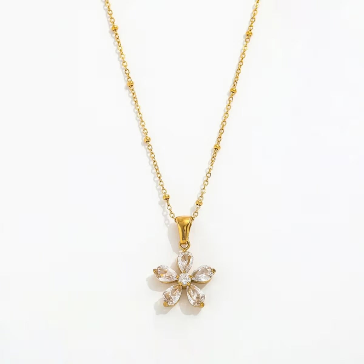 18kt Gold Plated Rolo Chain Dainty Daisy Flower Pendant Necklace, Lorelai