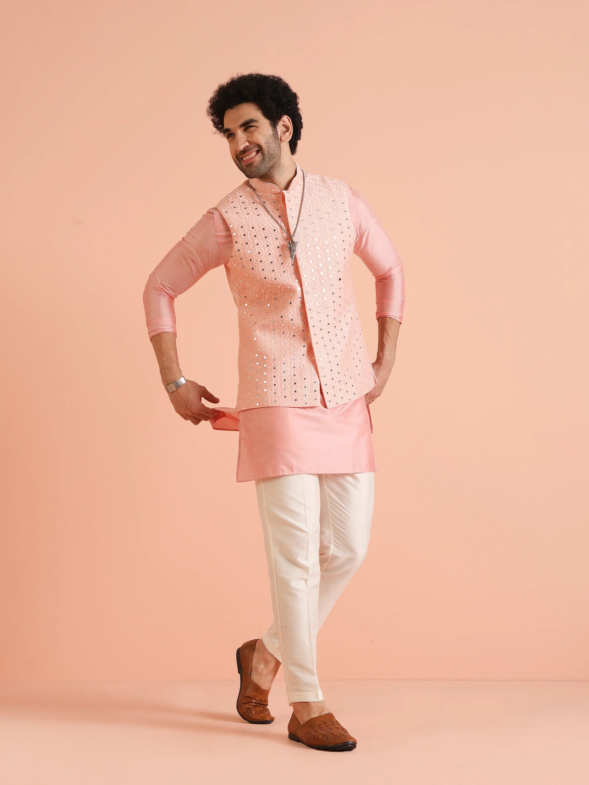 Kisah Men's Blush-Pink Short Jacket