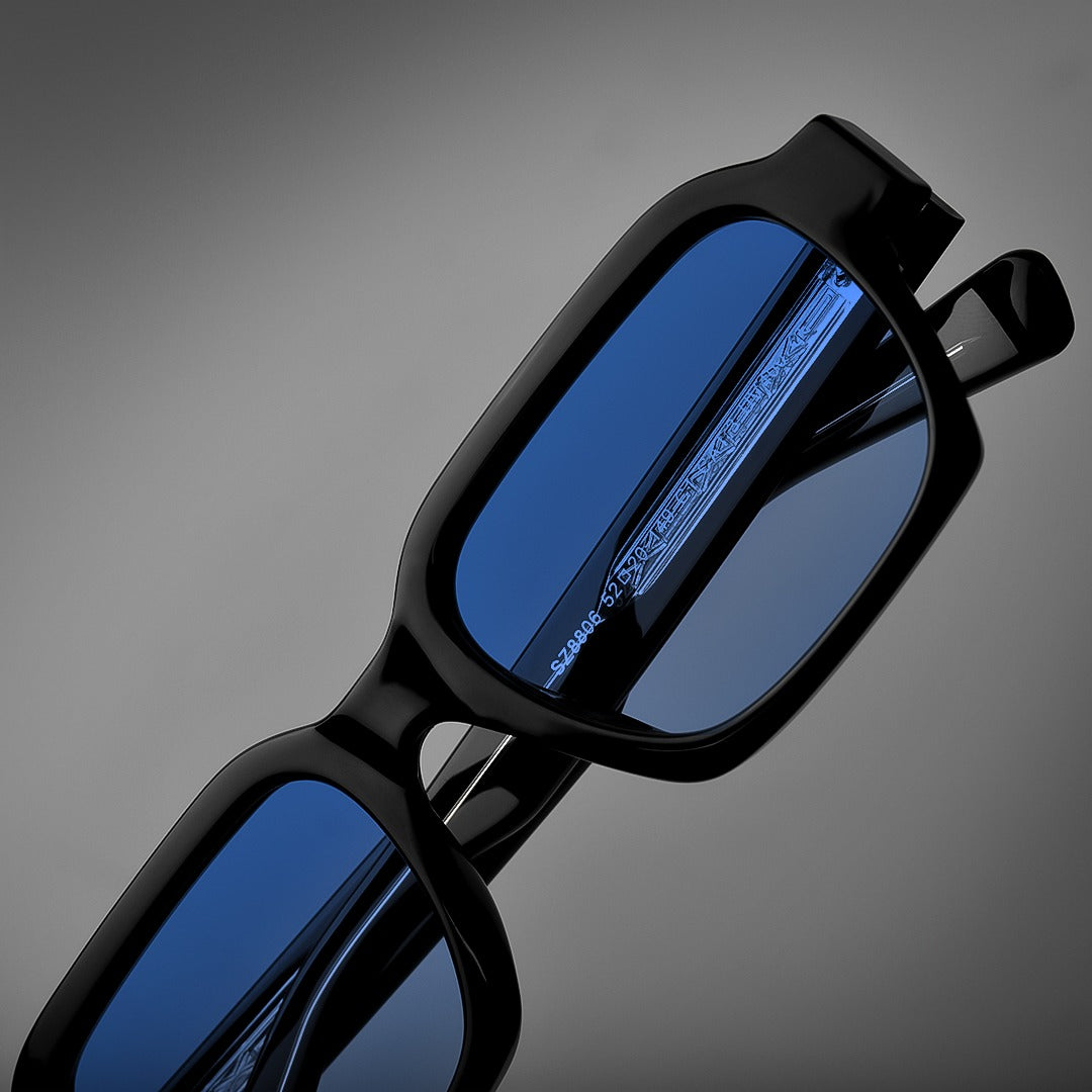 Nicole_BlueGradient_20212