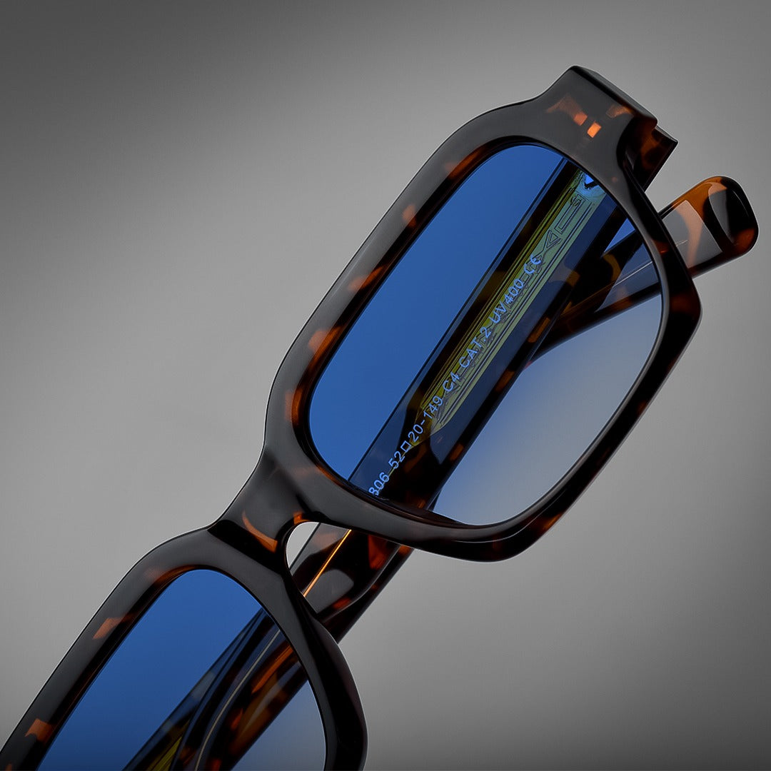 Nicole_TexturedBlueGradient_20210