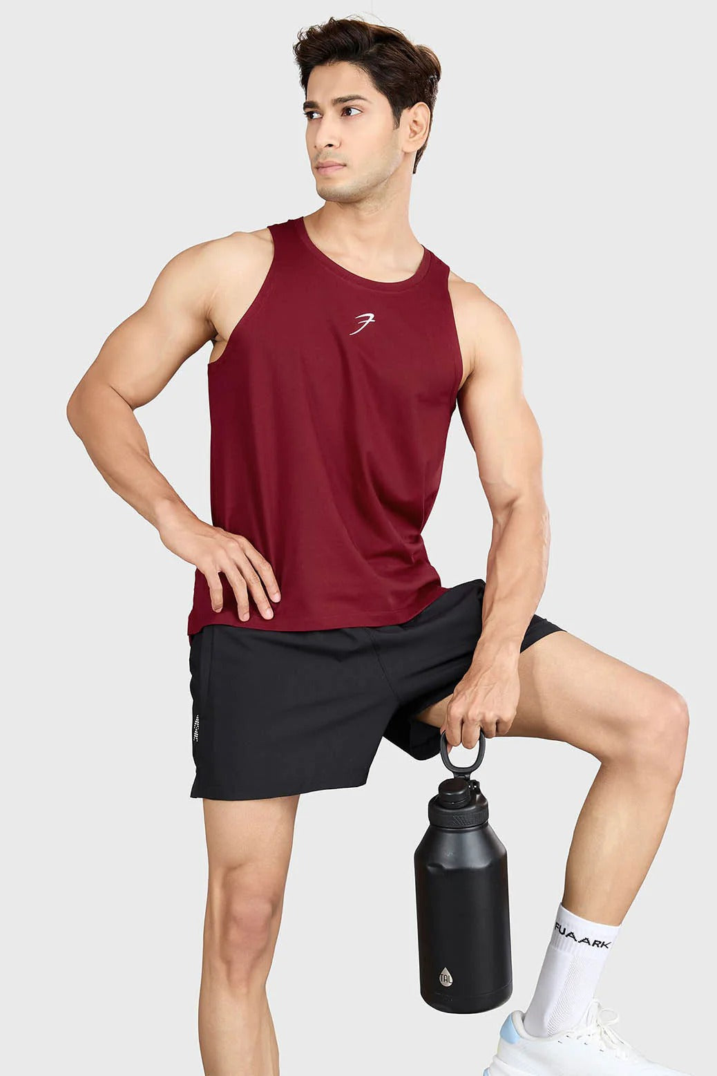 Pulse Running Tank Deep Red | Fuaark at Broadway