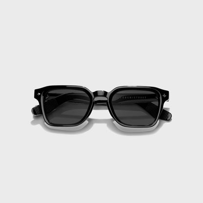 Atria_Black_20360