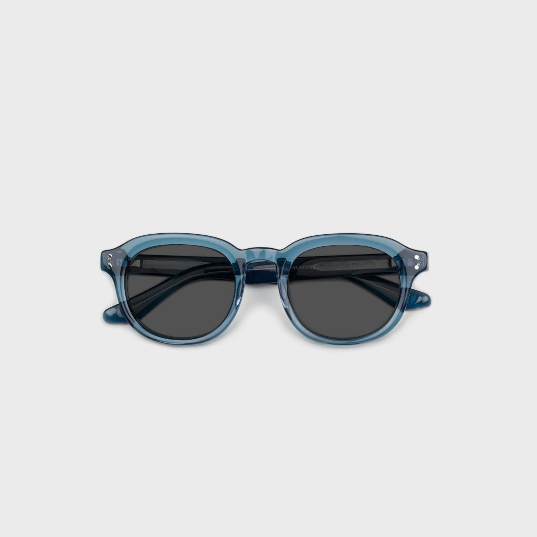 WINDSOR_TRANS_BLUESUNGLASS