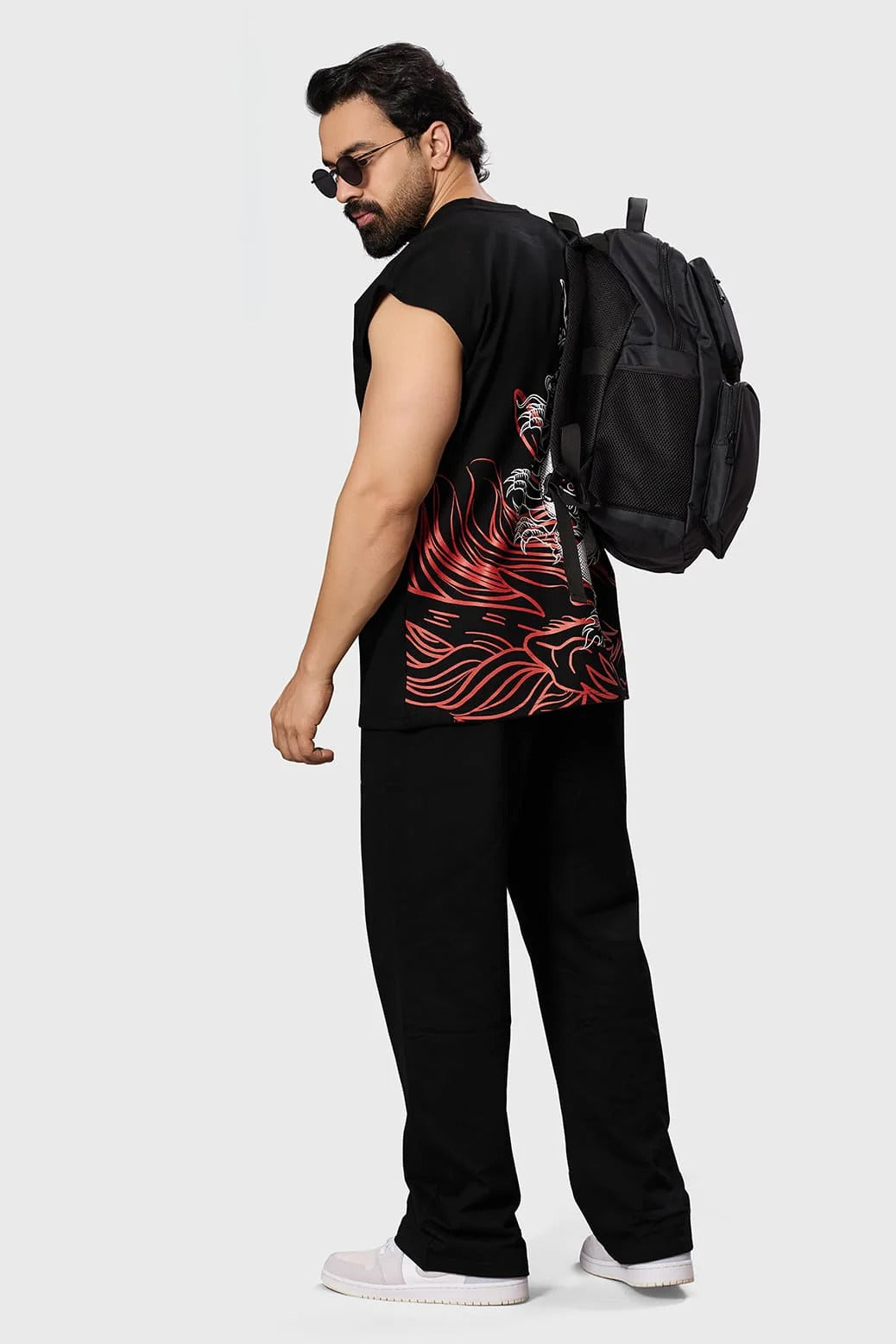 Dragon Capsleeves Tank Black | Fuaark at Broadway