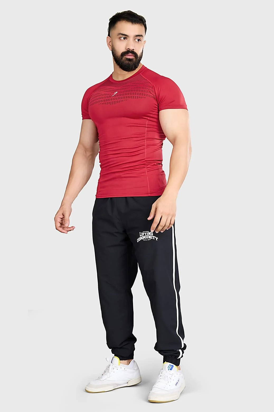 Power Seamless T-Shirt Red/Logo | Fuaark at Broadway