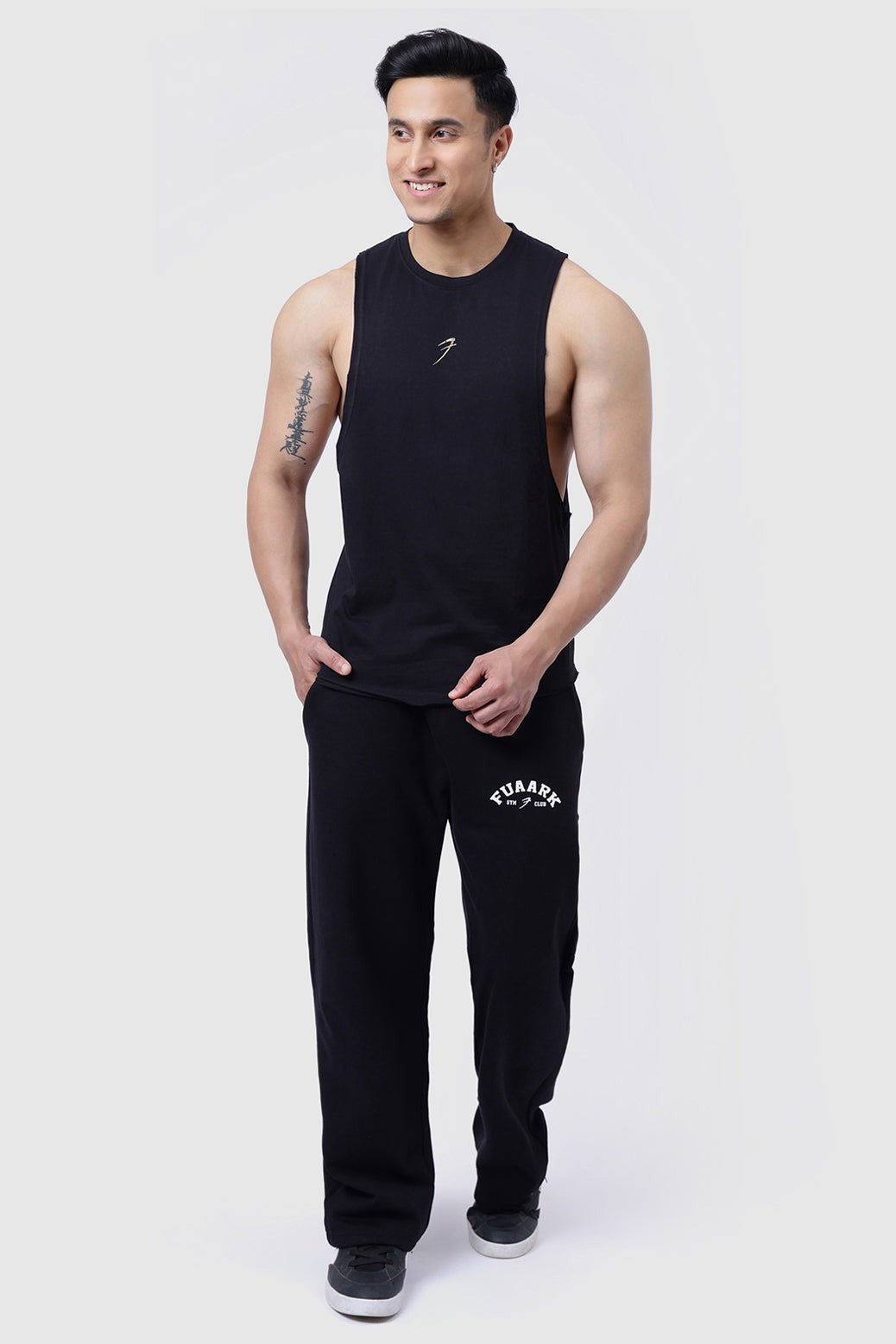 Drift Deep Arm Tank Black | Fuaark at Broadway