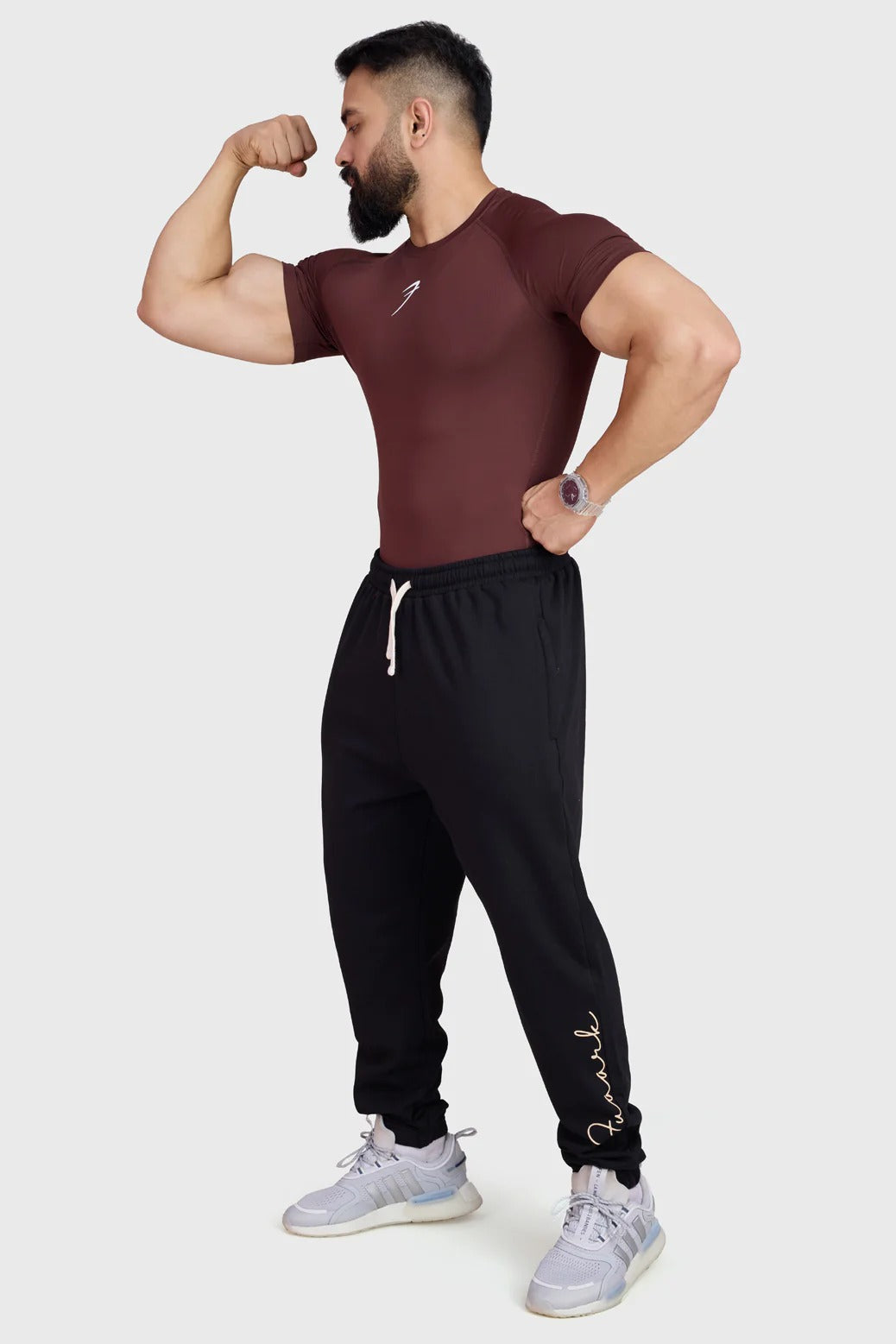 Compression T-shirt Brown | Fuaark at Broadway