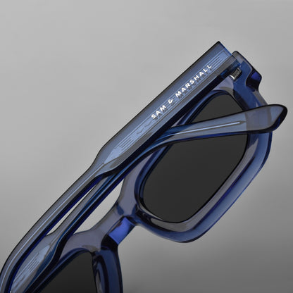 STANLEY_BLUE_SUNGLASS