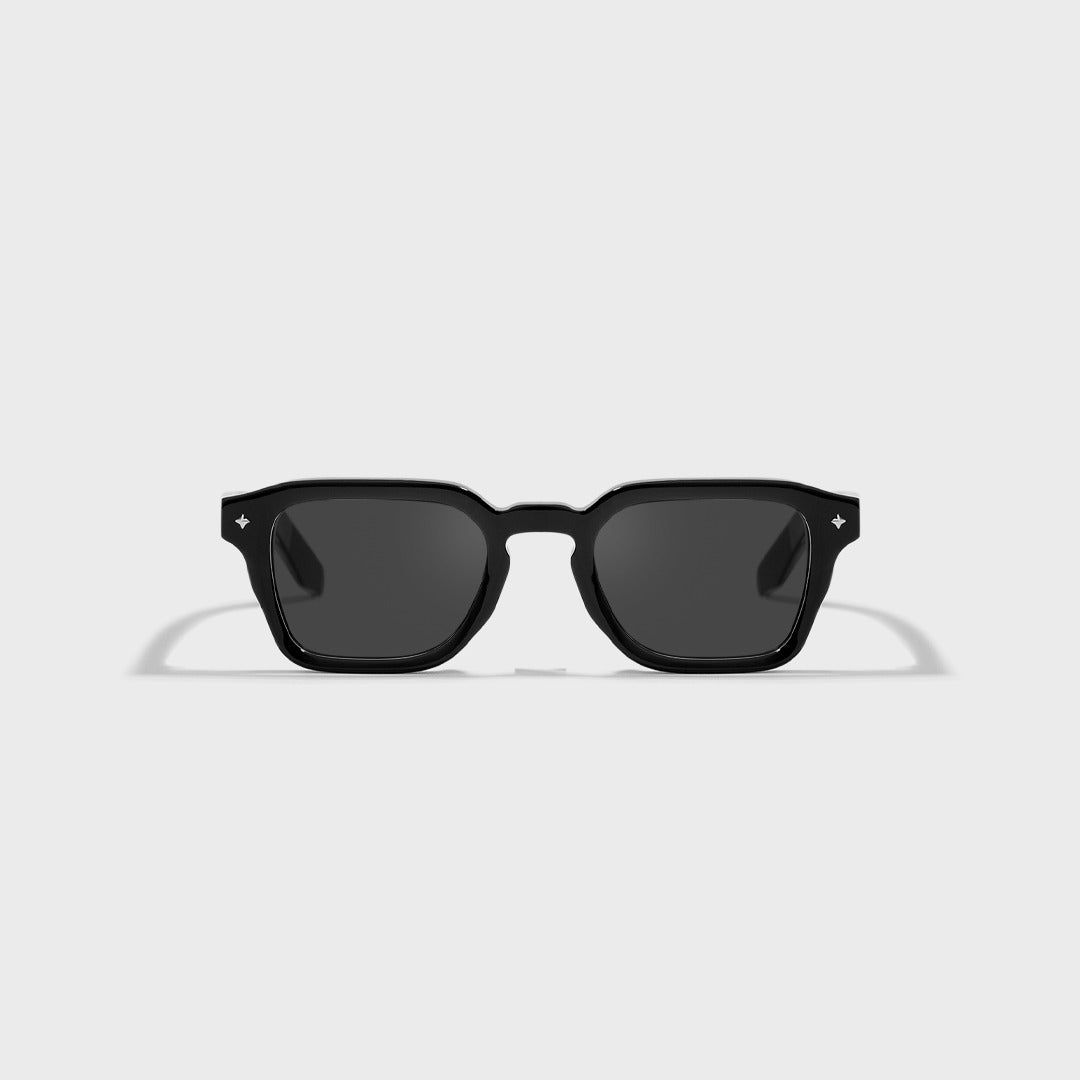 Atria_Black_20360