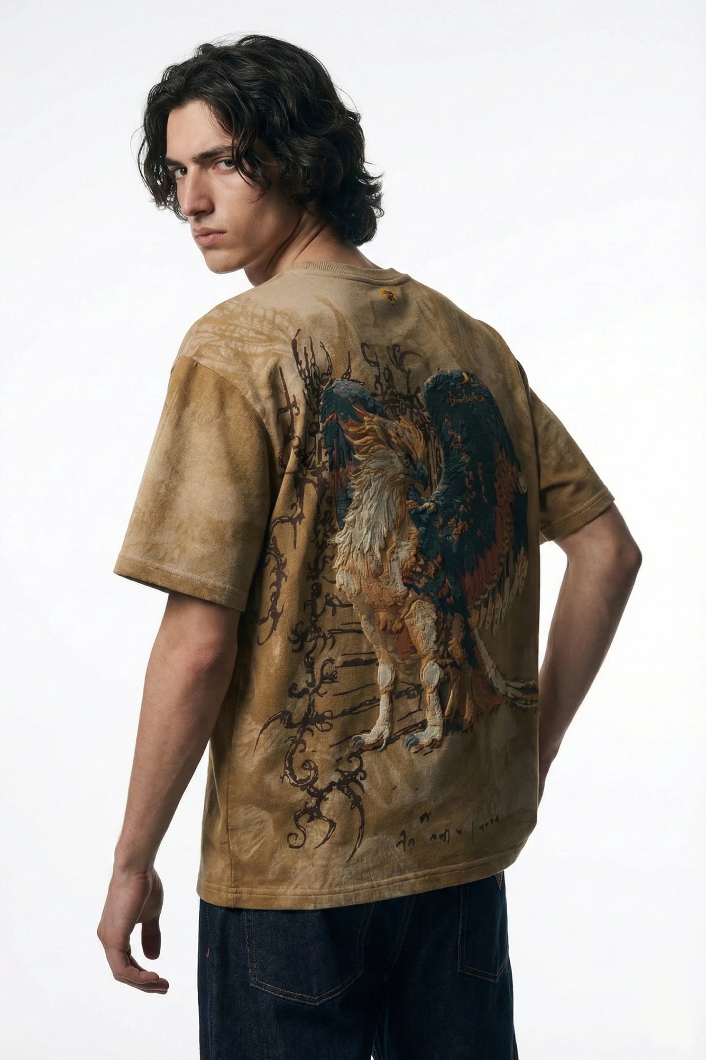 Griffin Tee