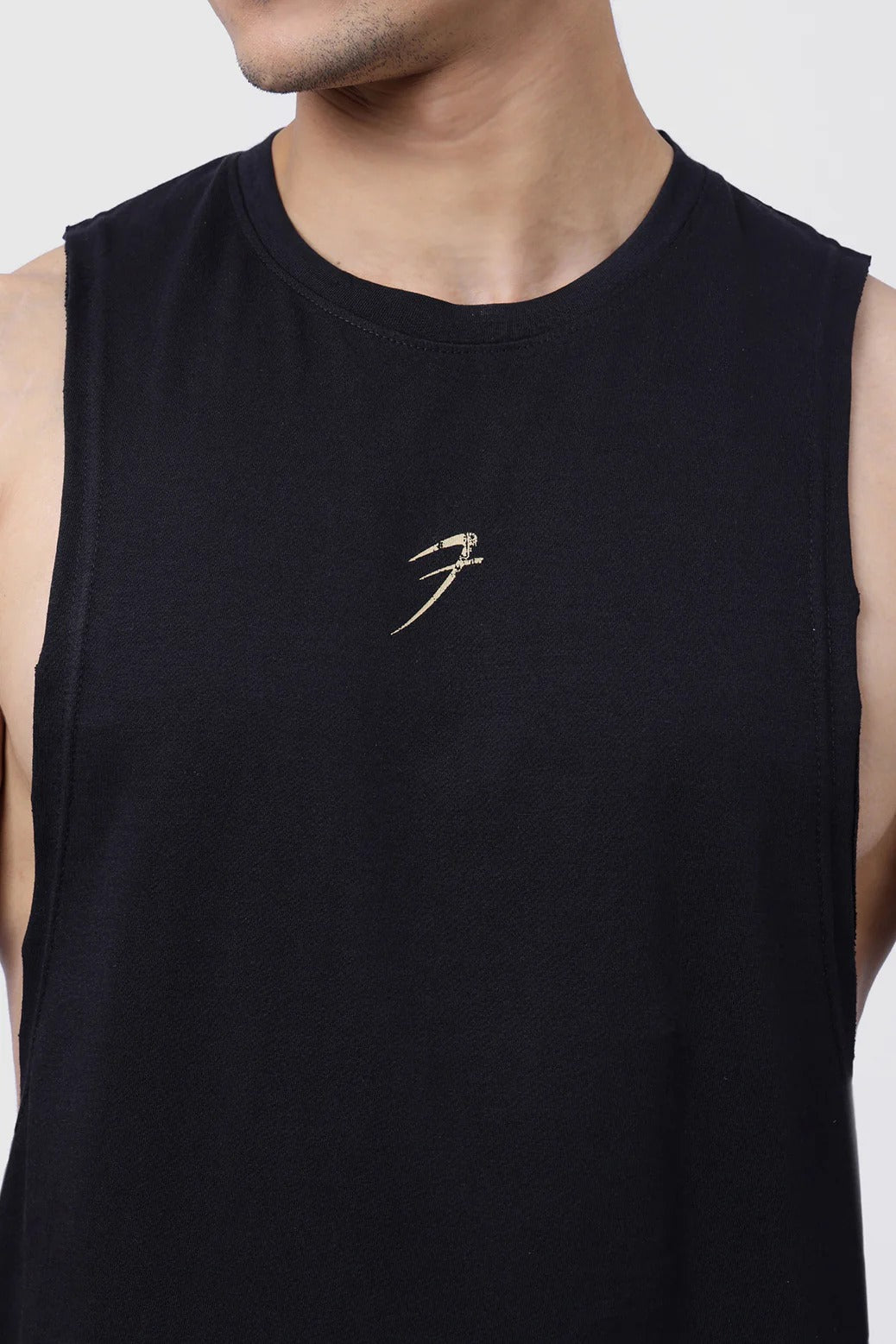 Drift Deep Arm Tank Black | Fuaark at Broadway