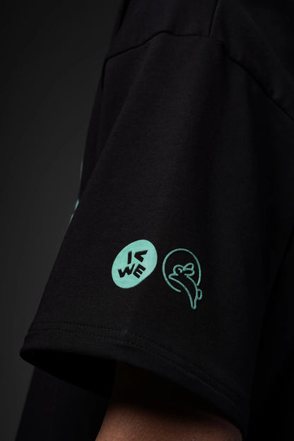 Different World Tee Black