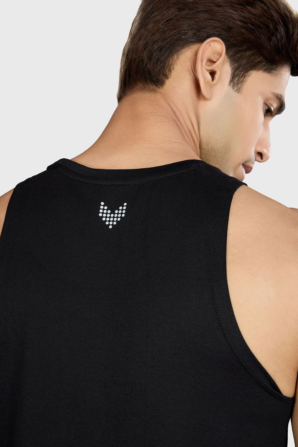 Pulse Running Tank Black | Fuaark at Broadway