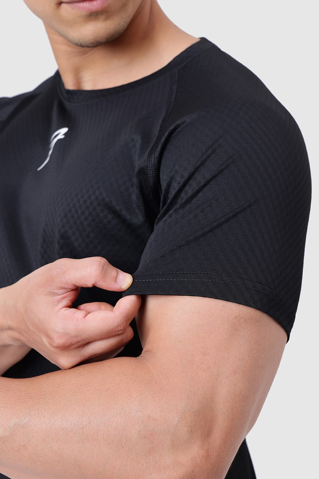 Grain T-Shirt Black | Fuaark at Broadway