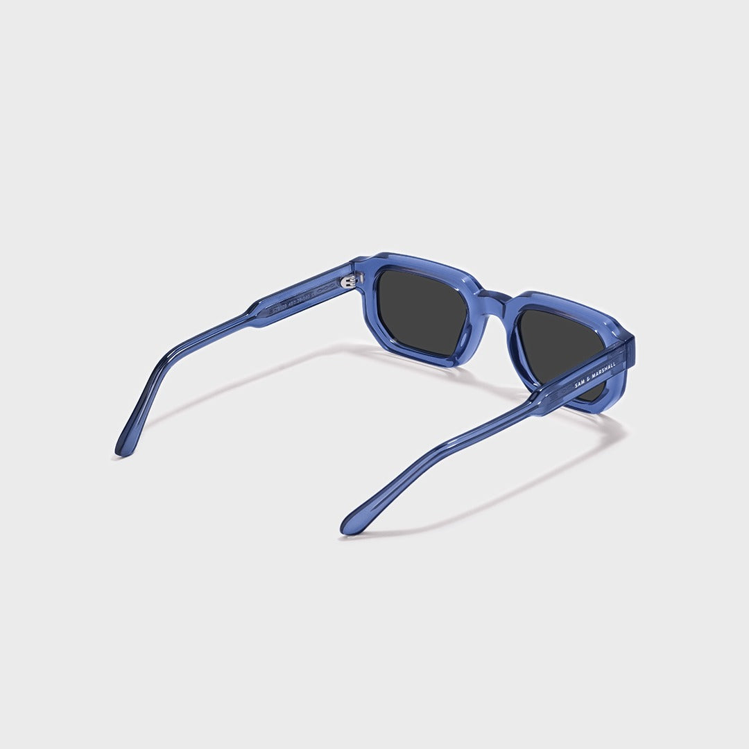 STANLEY_BLUE_SUNGLASS
