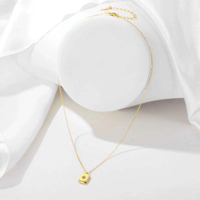 18KT Starstruck necklace, Reese