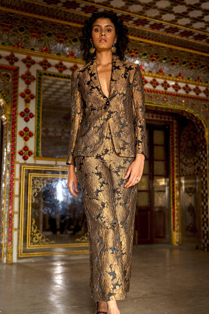 FLORAL BROCADE BLAZER | Dash and Dot at Broadway