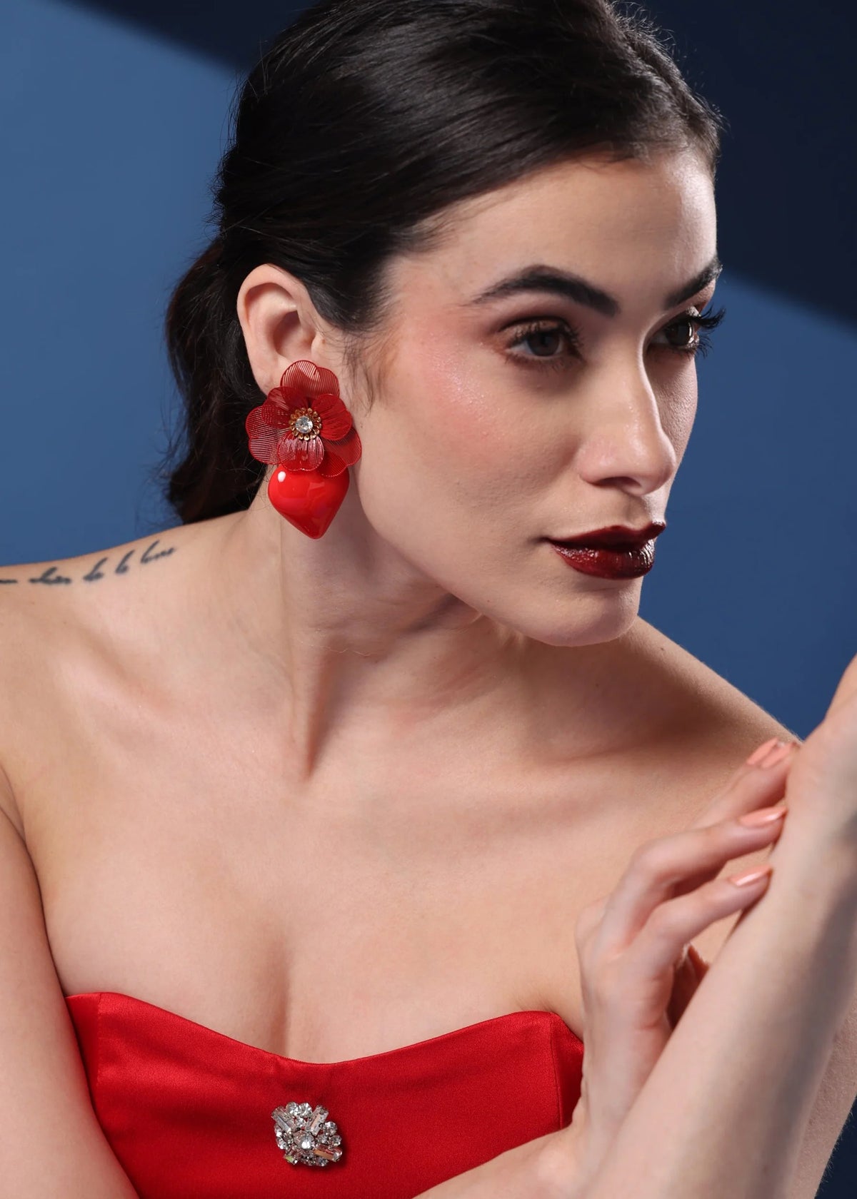 RED DOCONA PEACH HEART EARRINGS
