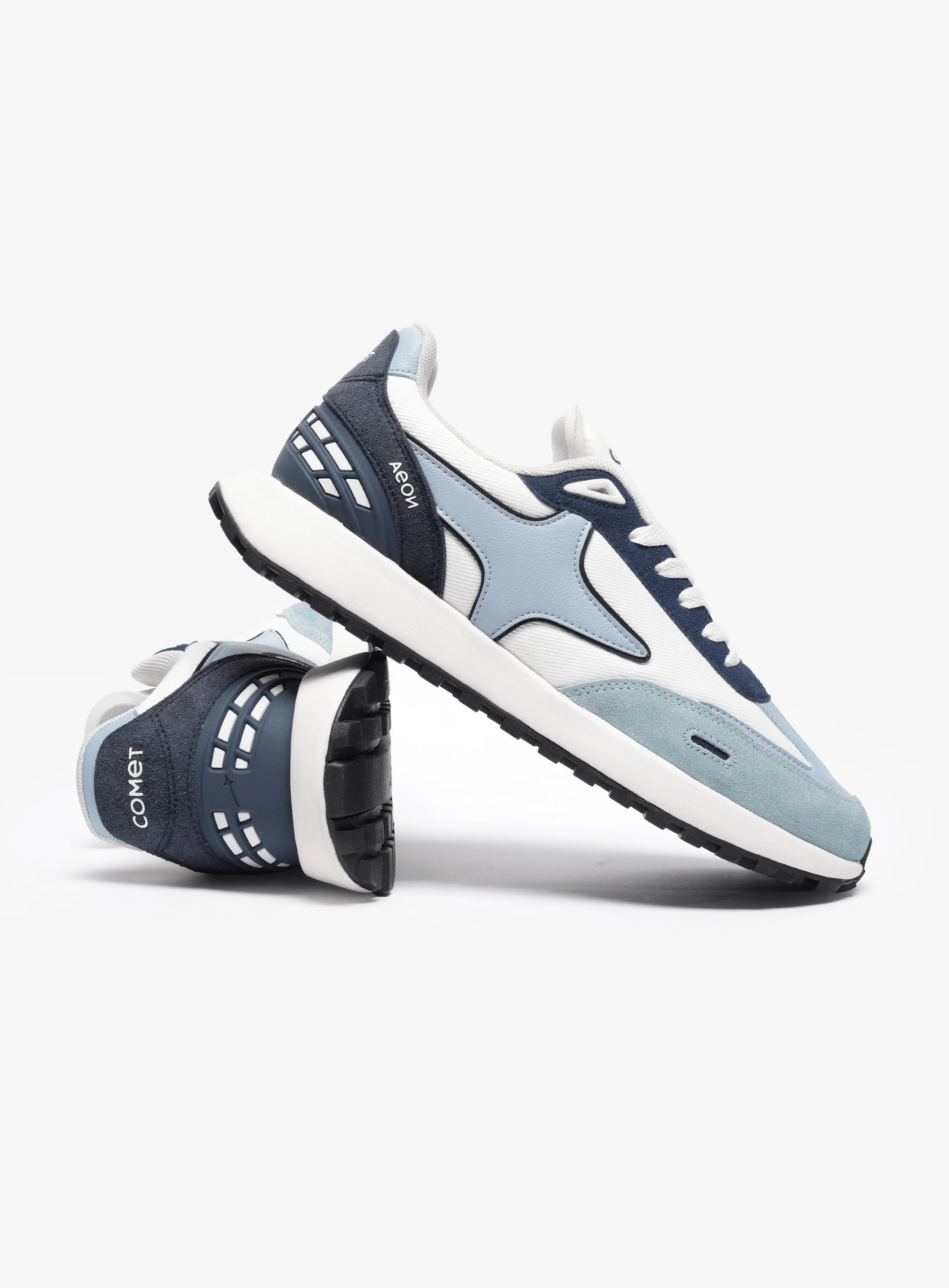 Aeon V2 NIMBUS | COMET at Broadway
