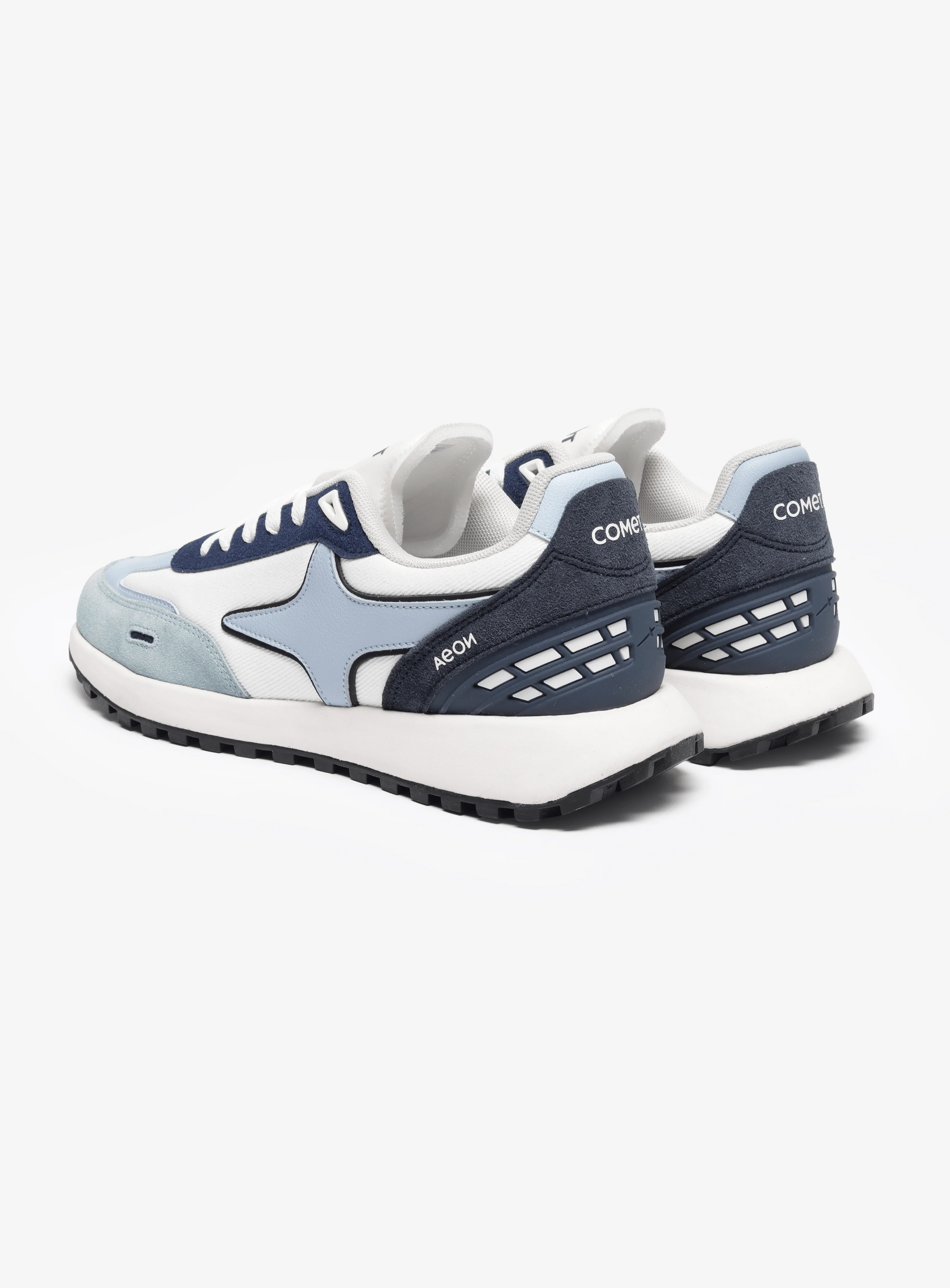 Aeon V2 NIMBUS | COMET at Broadway