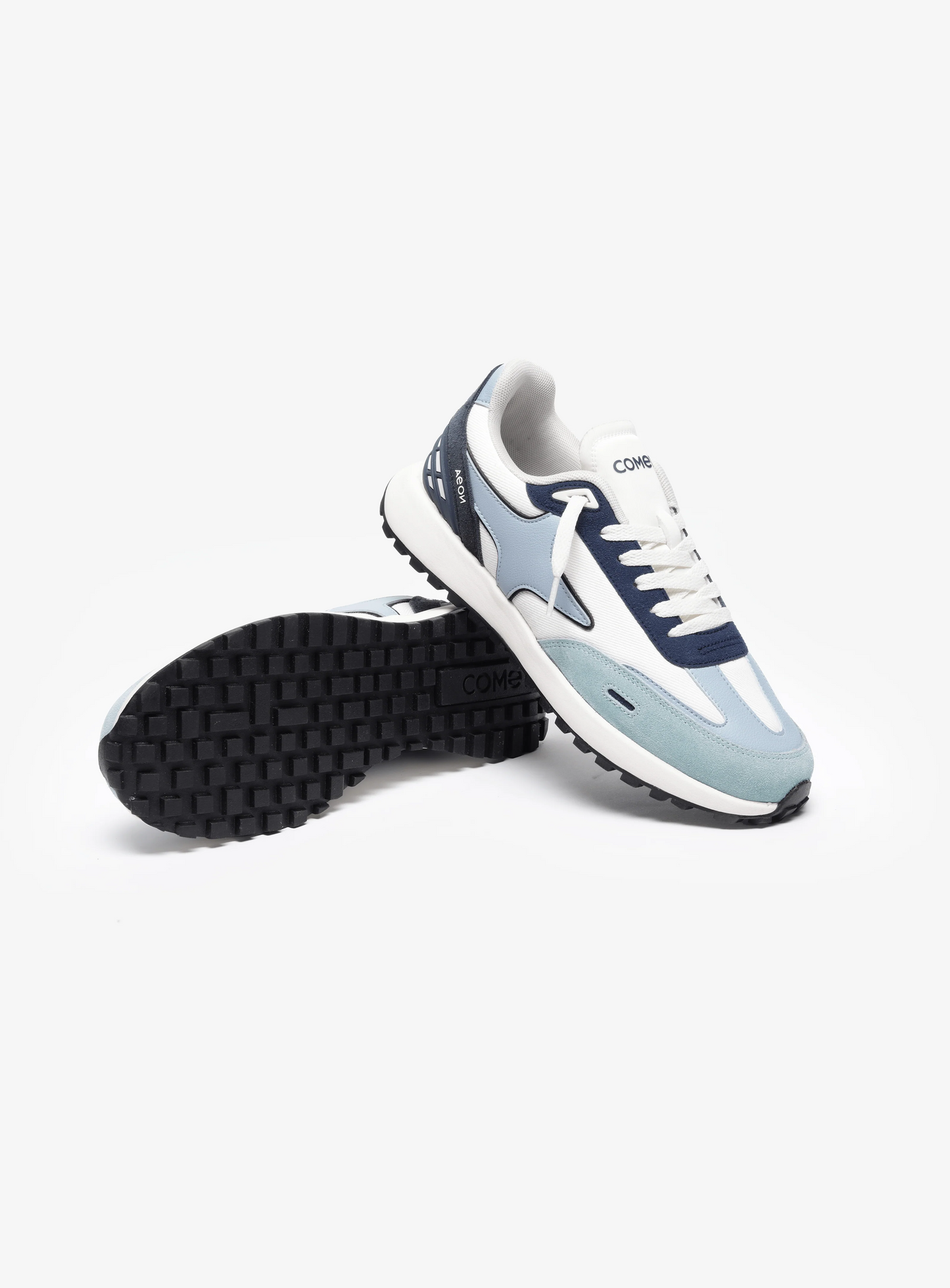Aeon V2 NIMBUS | COMET at Broadway