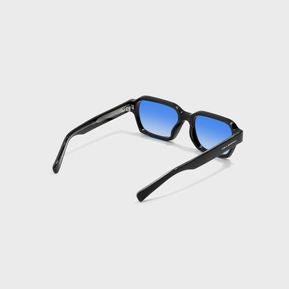 Nicole_BlueGradient_20212