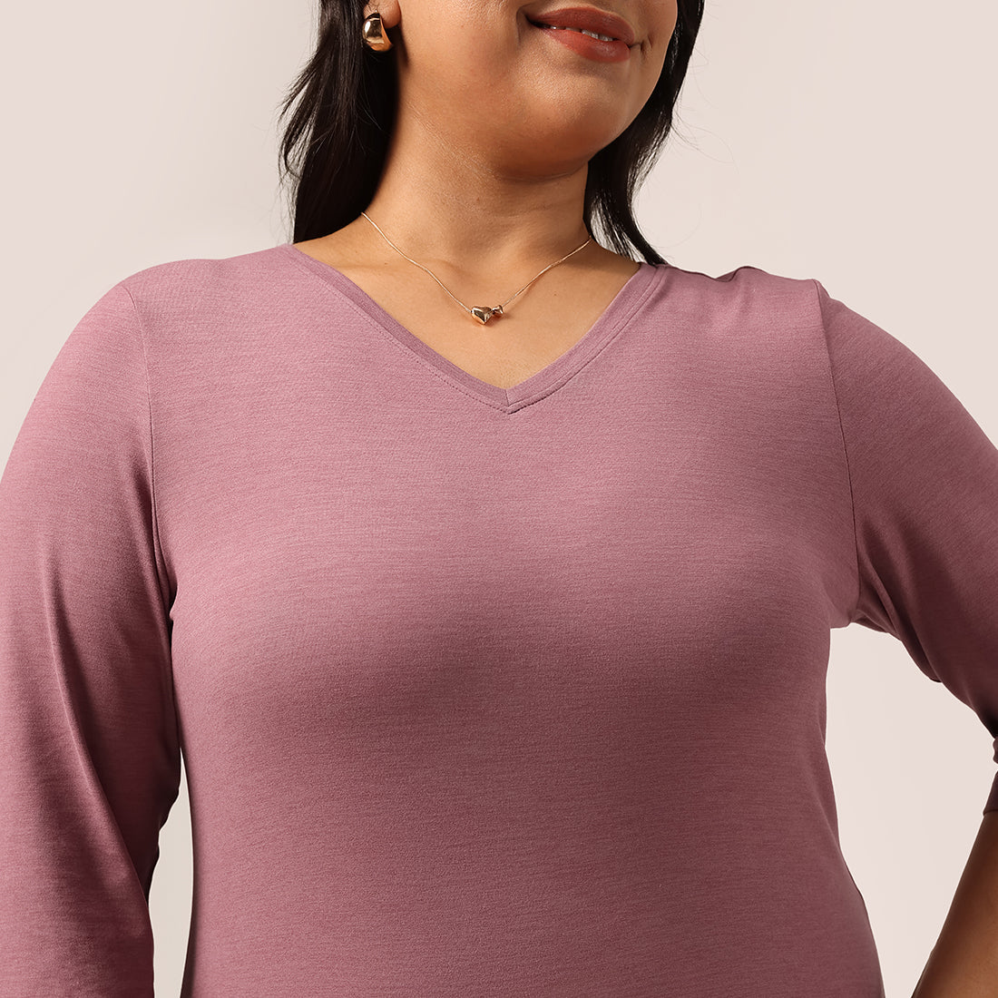 AirMelt ™ Apple Hem Tee | BlissClub at Broadway