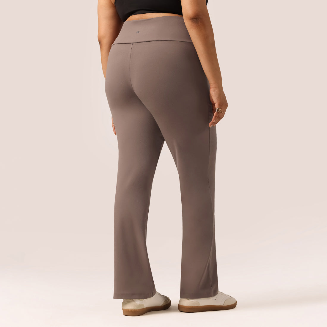 Ultimate Straight Pants - Lite | BlissClub at Broadway