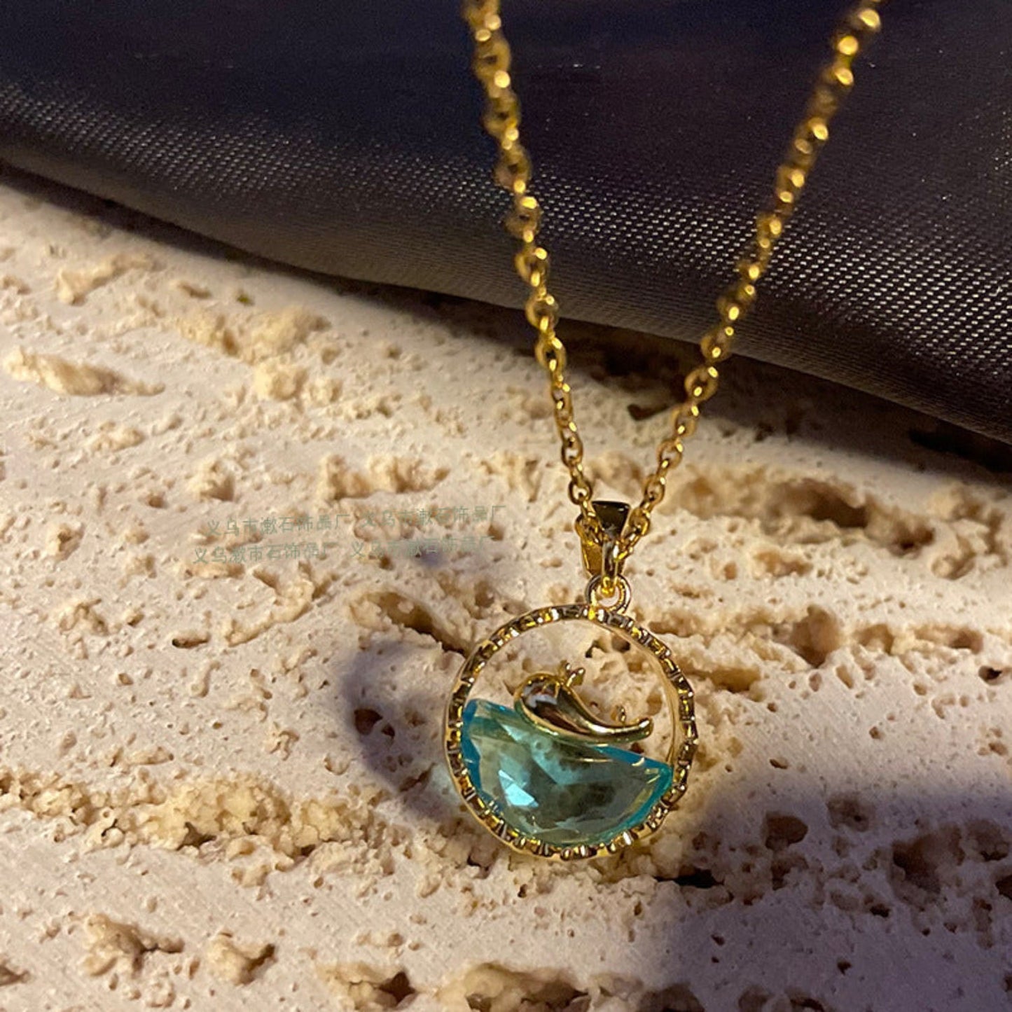 Blue Crystal whale Pendant Necklace â€“ Elegant Nature-Inspired Jewelry JLTN0540