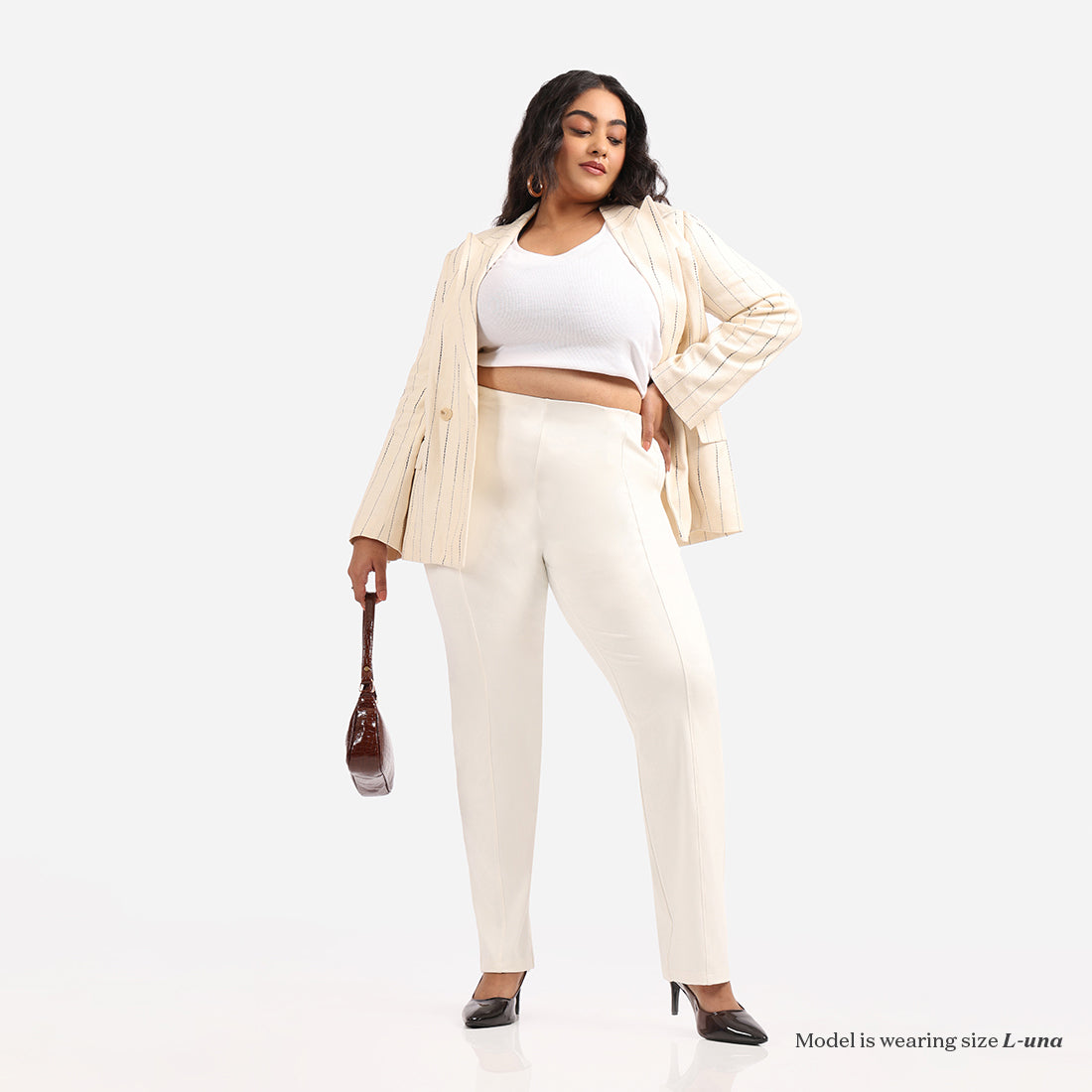 Ultimate Straight Pants | BlissClub at Broadway