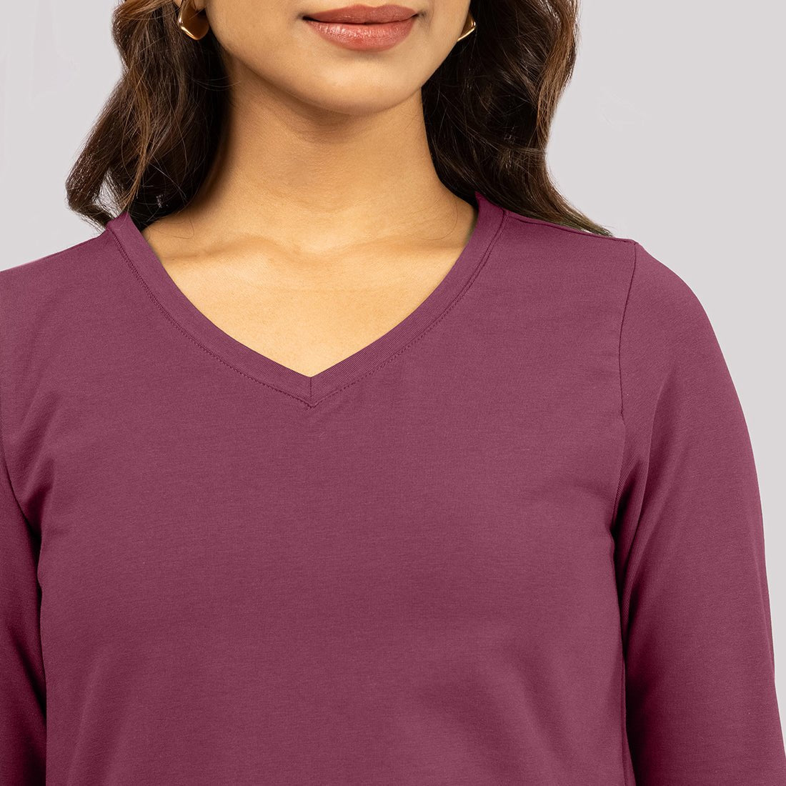 Last Tee - V Neck