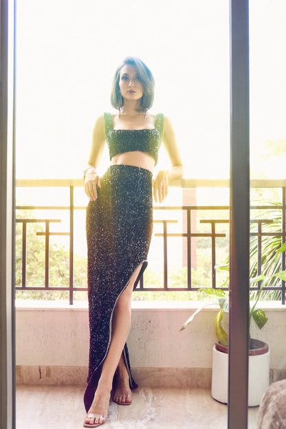 LEILA Sequins Crop