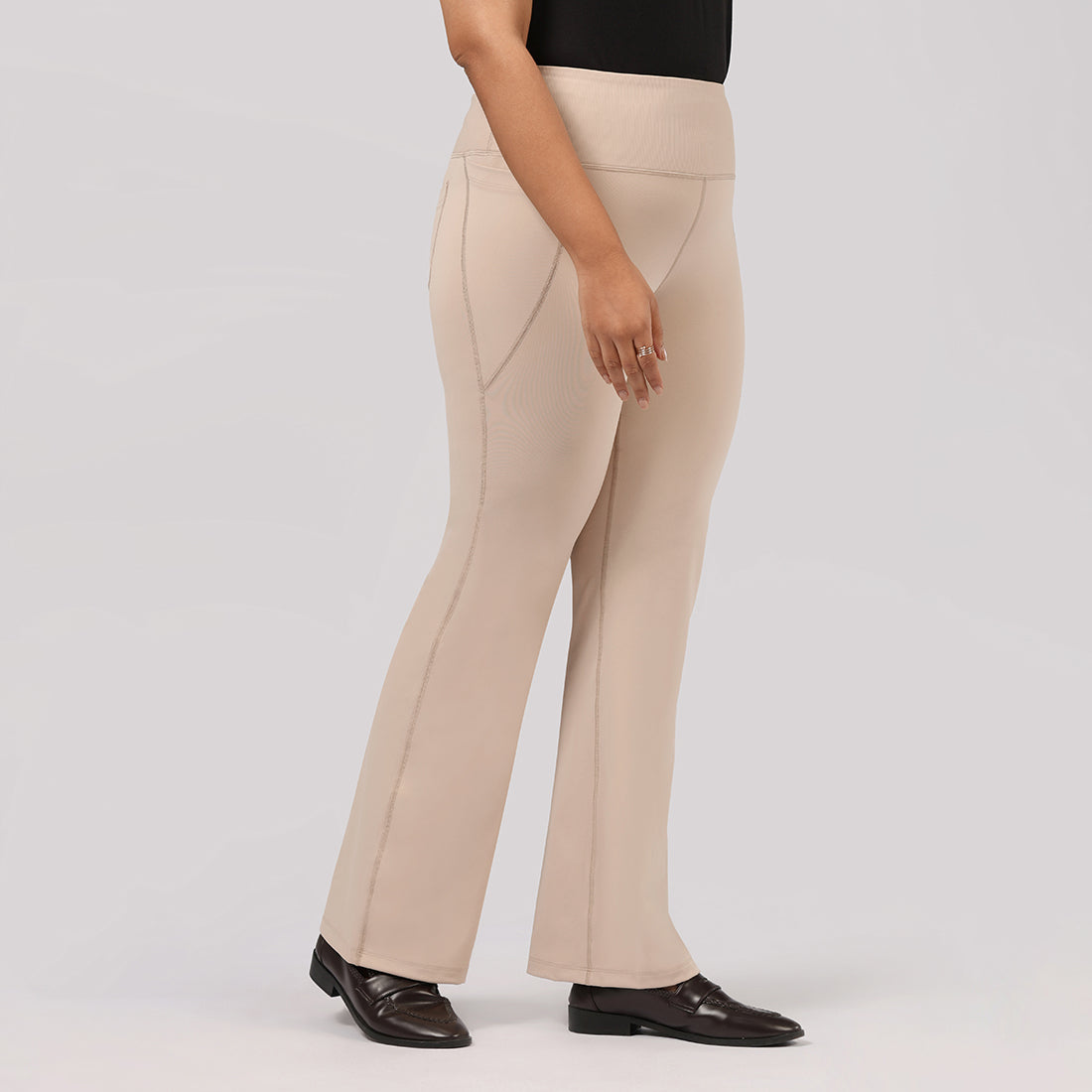 Ultimate Flare Pants | BlissClub at Broadway