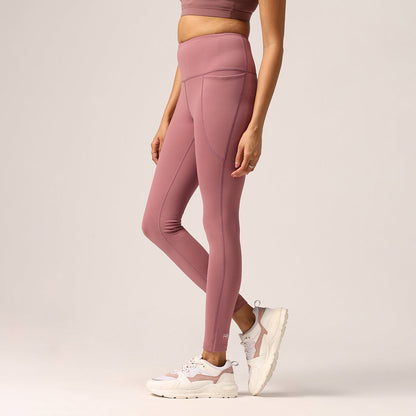 Ultimate Leggings | BlissClub at Broadway