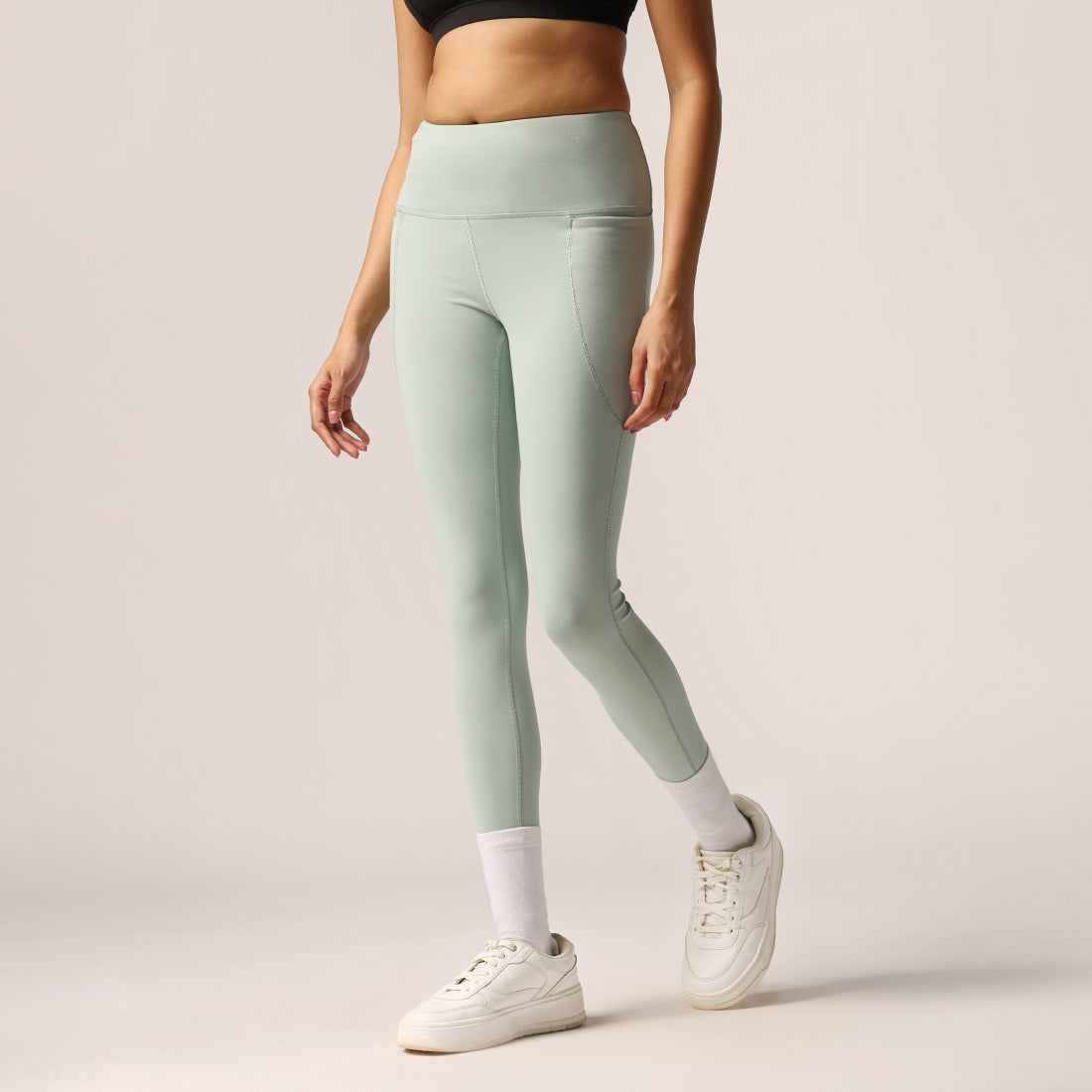 Ultimate Leggings | BlissClub at Broadway