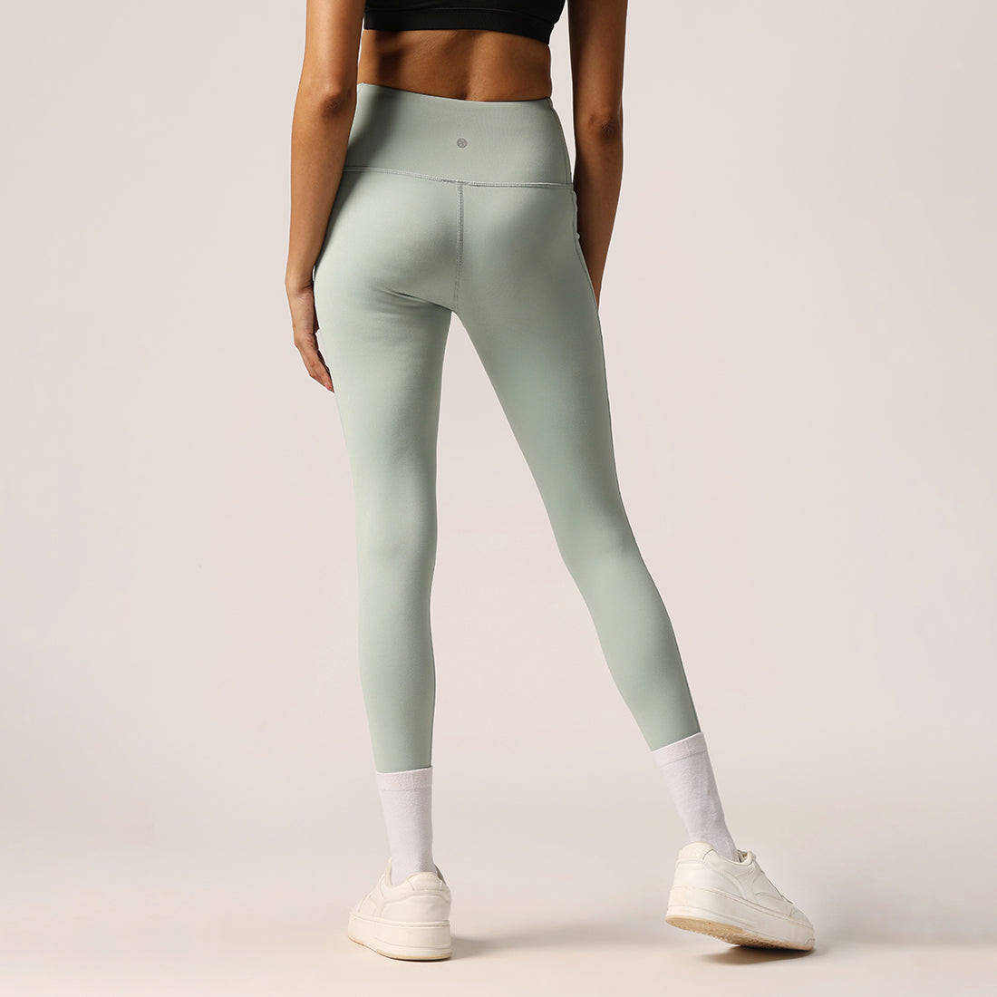 Ultimate Leggings | BlissClub at Broadway