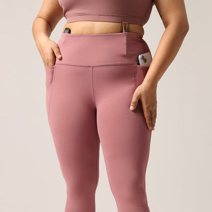 Ultimate Leggings | BlissClub at Broadway