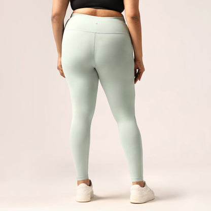 Ultimate Leggings | BlissClub at Broadway