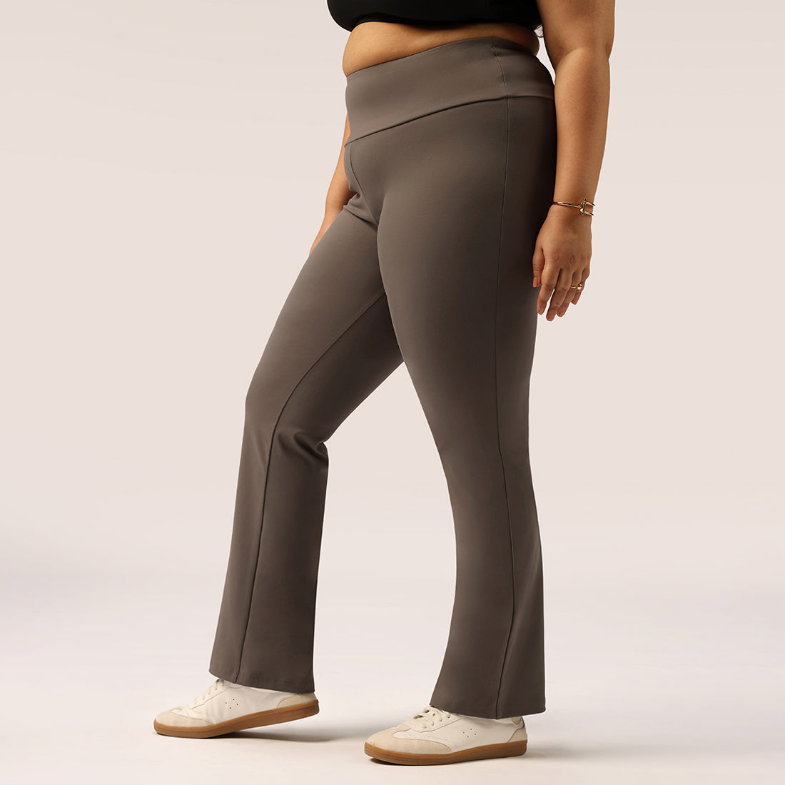Ultimate Straight Pants - Lite | BlissClub at Broadway
