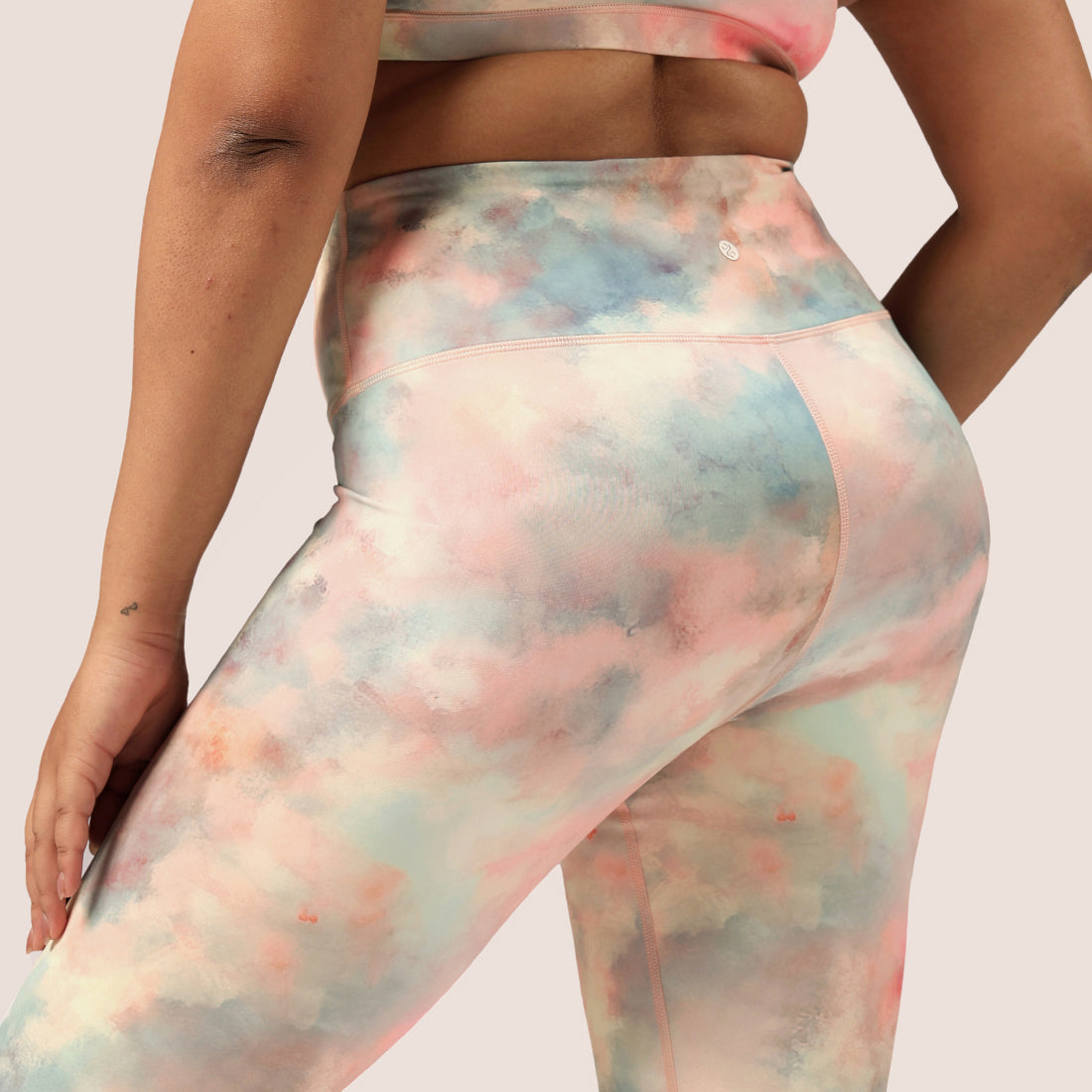 Ultimate Leggings | BlissClub at Broadway