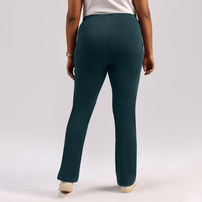 Ultimate Straight Pants | BlissClub at Broadway