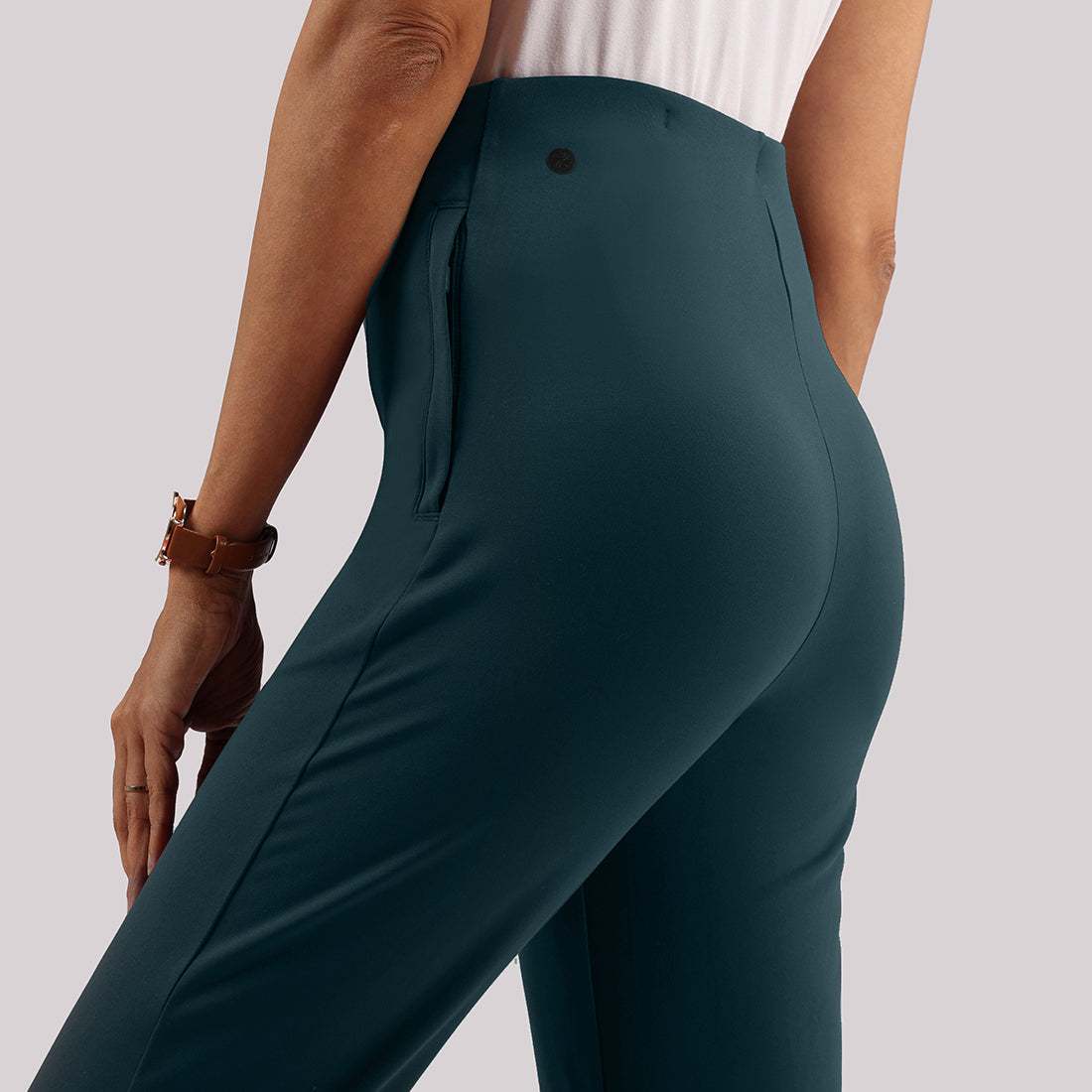 Ultimate Straight Pants | BlissClub at Broadway