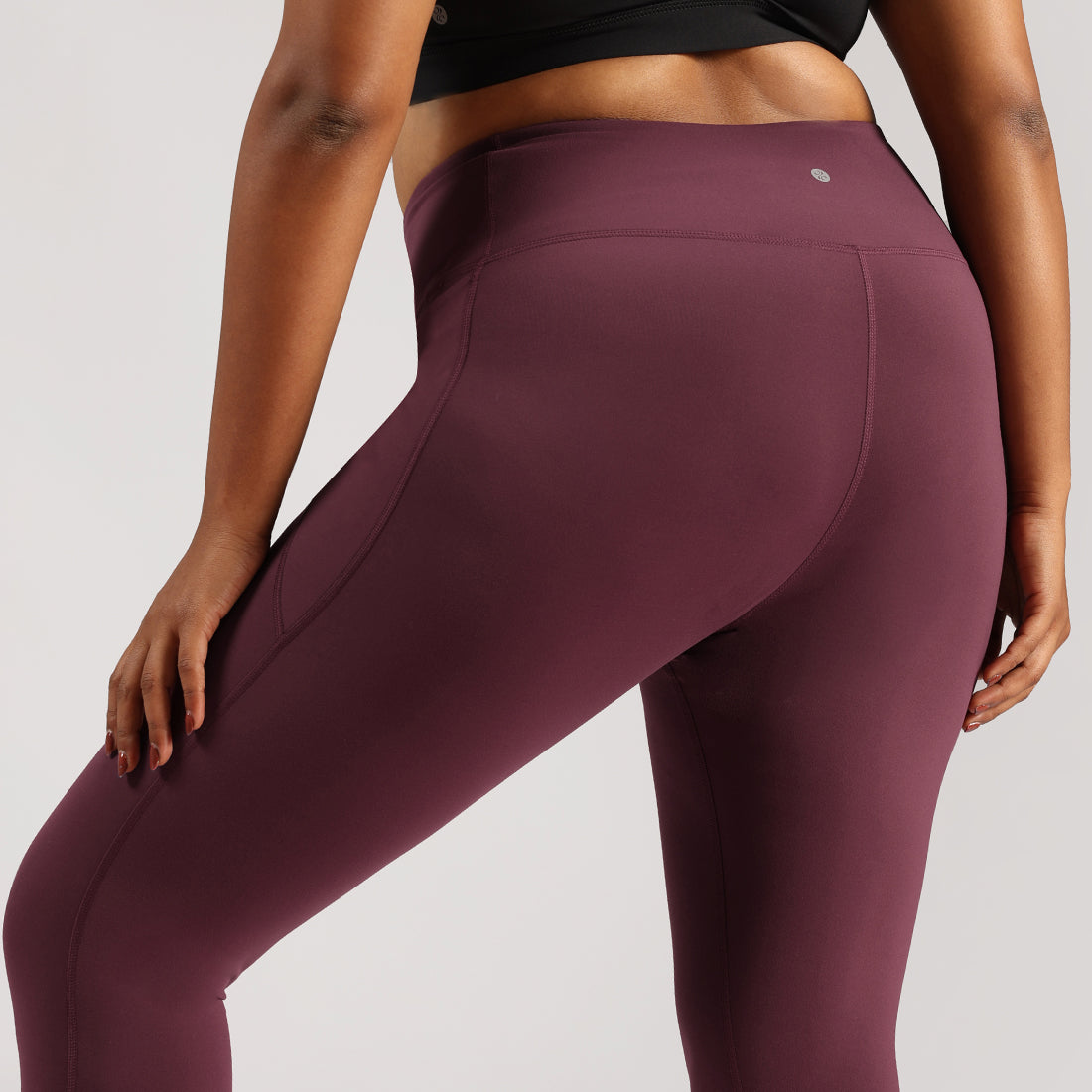 Ultimate Leggings | BlissClub at Broadway