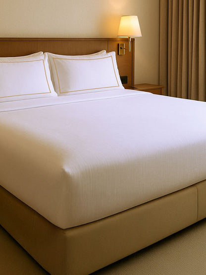 Cloud White Bordered Fitted Bed Set