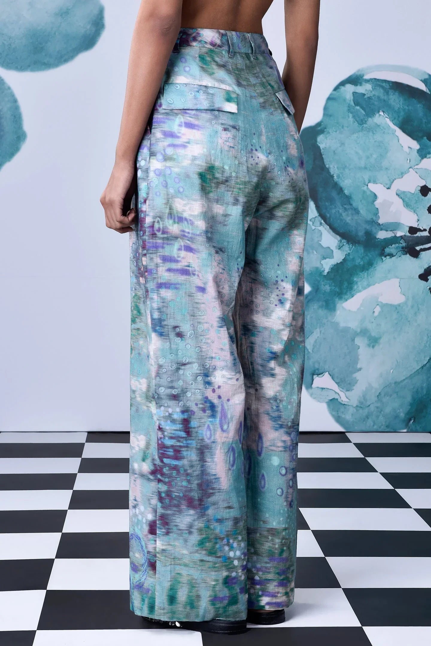 Pool of Tear Loose Trouser- Nile green