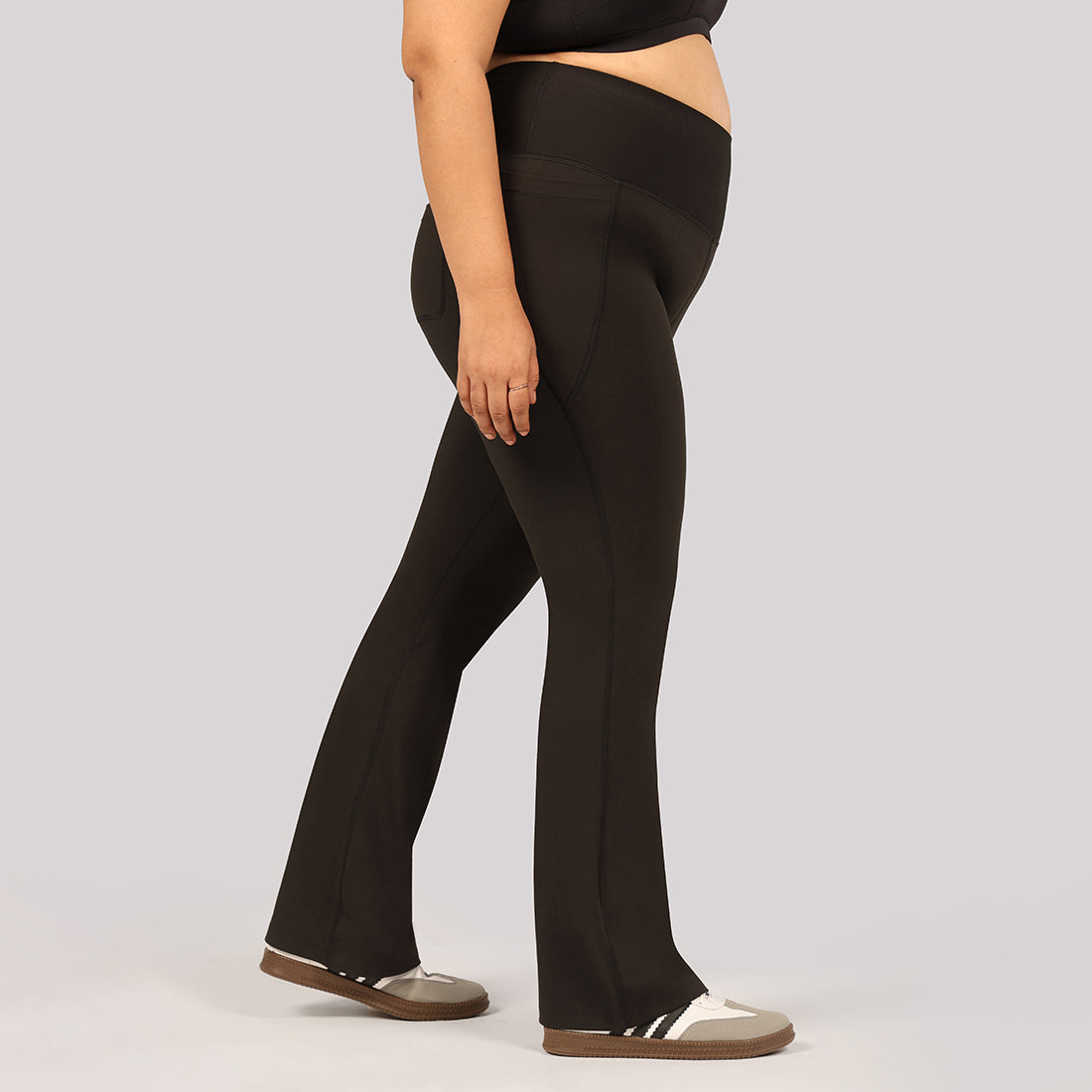Ultimate Flare Pants | BlissClub at Broadway