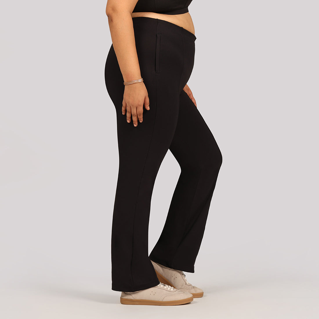 Ultimate Straight Pants | BlissClub at Broadway