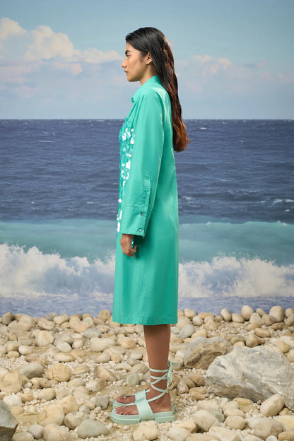 Sequin-Embroidered Shirt Dress in Premium Cotton Poplin – Persian Green