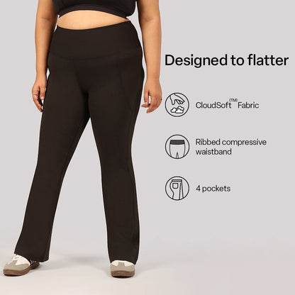 Ultimate Flare Pants Tall