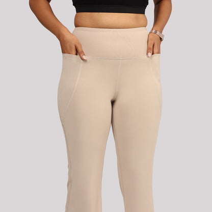 Ultimate Flare Pants Tall